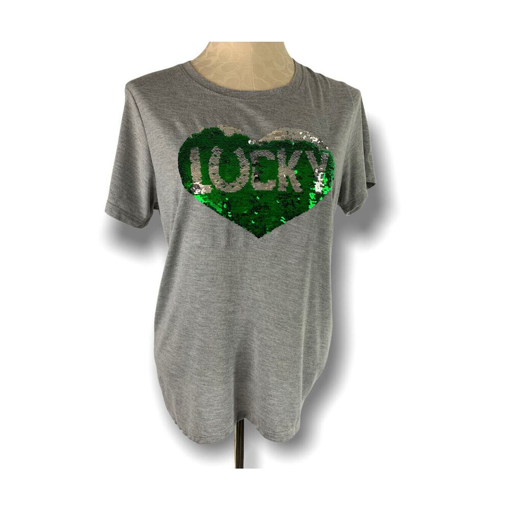 Large (11/3) Celebrate Junior Women's Gray Short Sleeve St. Patrick's Day Tshirt